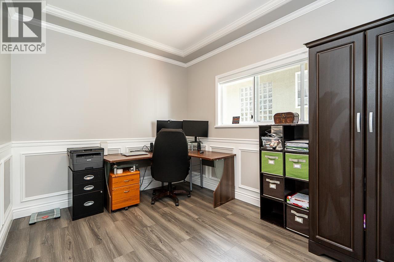 2775 Nadina Drive, Coquitlam, British Columbia  V3C 6A5 - Photo 14 - R3153467