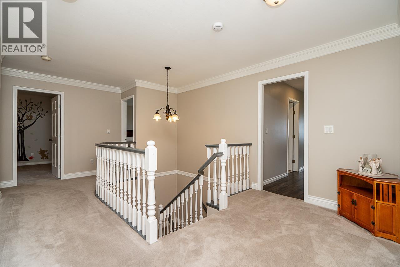 2775 Nadina Drive, Coquitlam, British Columbia  V3C 6A5 - Photo 17 - R3153467