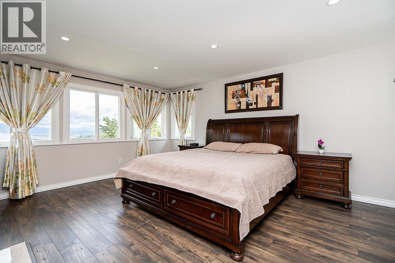 2775 Nadina Drive, Coquitlam, British Columbia  V3C 6A5 - Photo 18 - R3153467