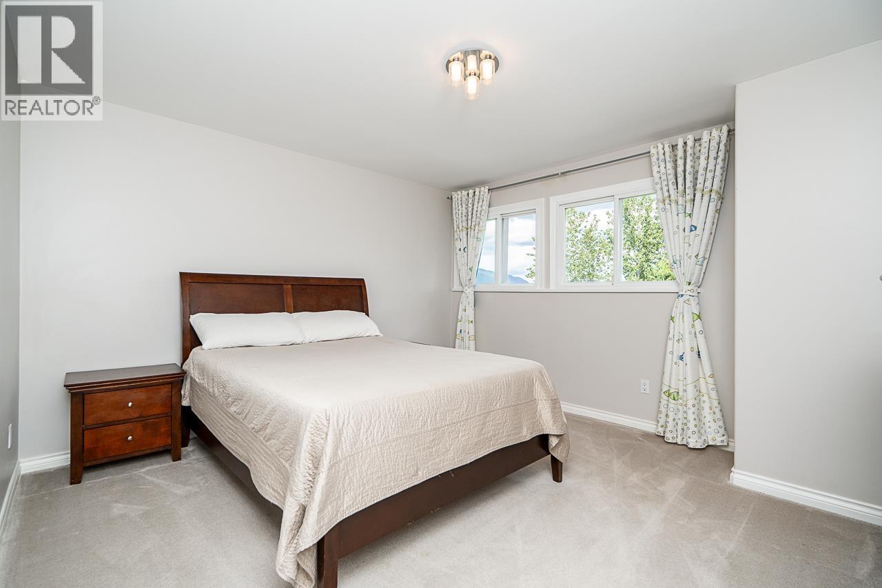 2775 Nadina Drive, Coquitlam, British Columbia  V3C 6A5 - Photo 22 - R3153467