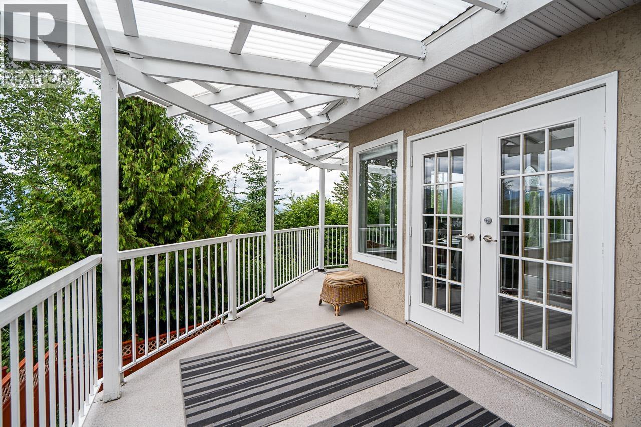 2775 Nadina Drive, Coquitlam, British Columbia  V3C 6A5 - Photo 34 - R3153467