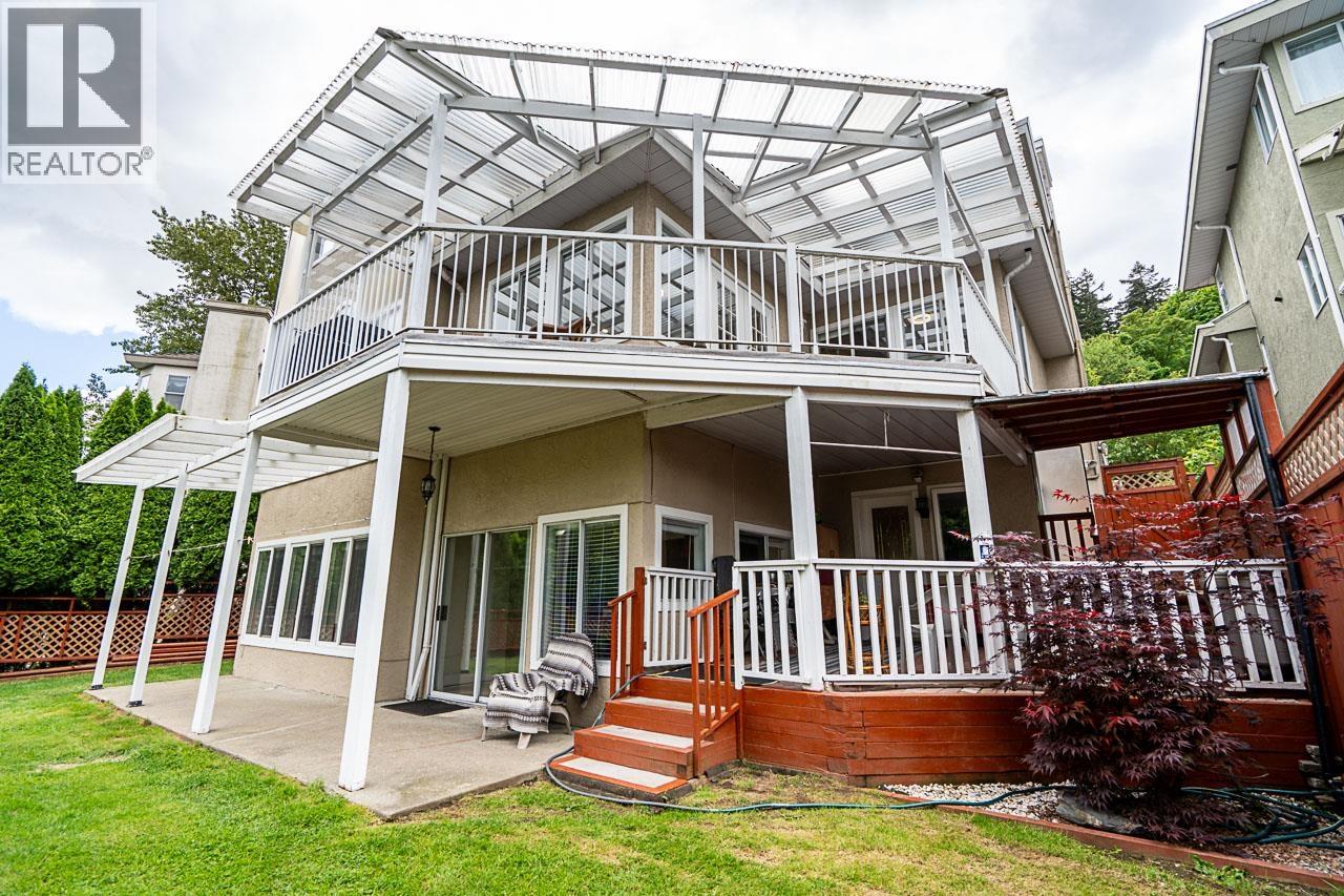 2775 Nadina Drive, Coquitlam, British Columbia  V3C 6A5 - Photo 35 - R3153467