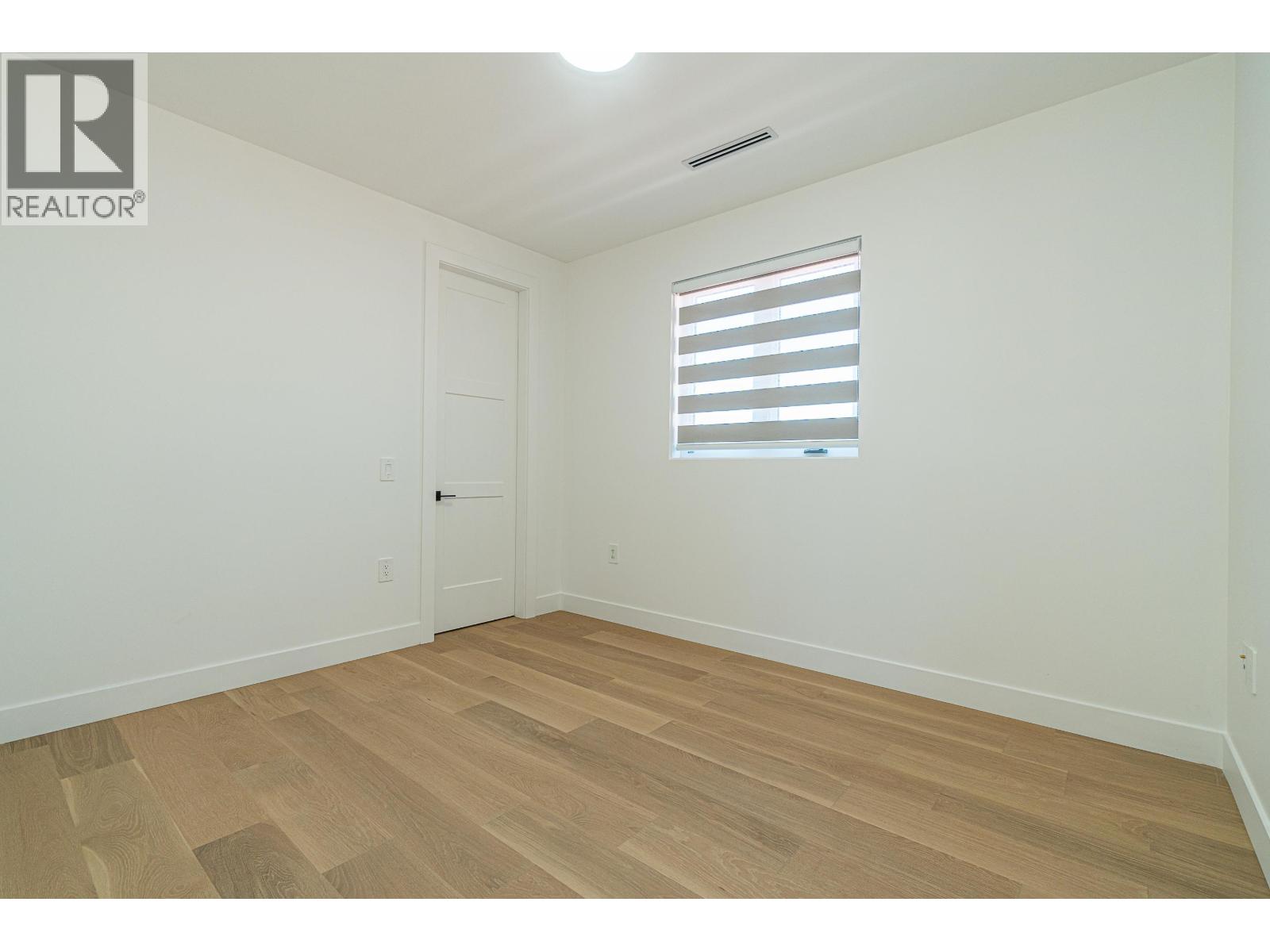 4152 Pender Street, Burnaby, British Columbia V5C 2M2 - Photo 27 - R3153481