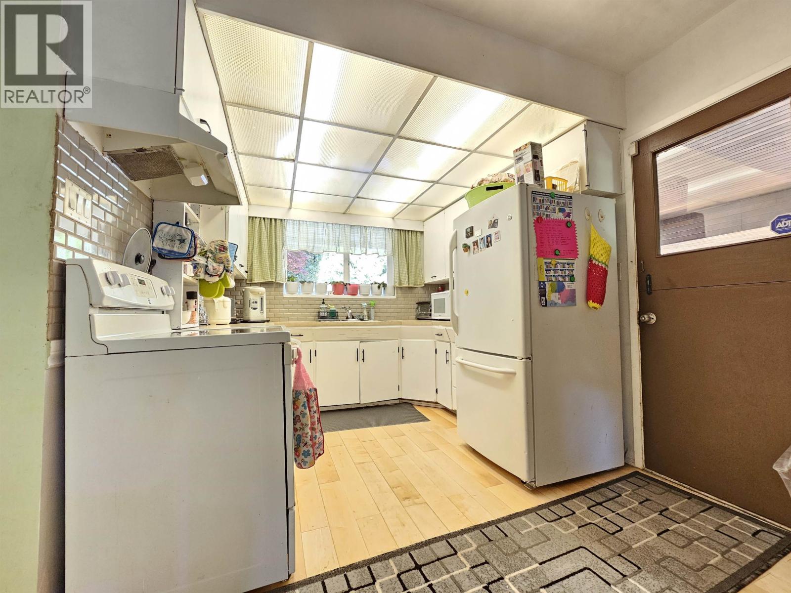 435 E Osborne Road, North Vancouver, British Columbia  V7N 1M4 - Photo 10 - R3153492
