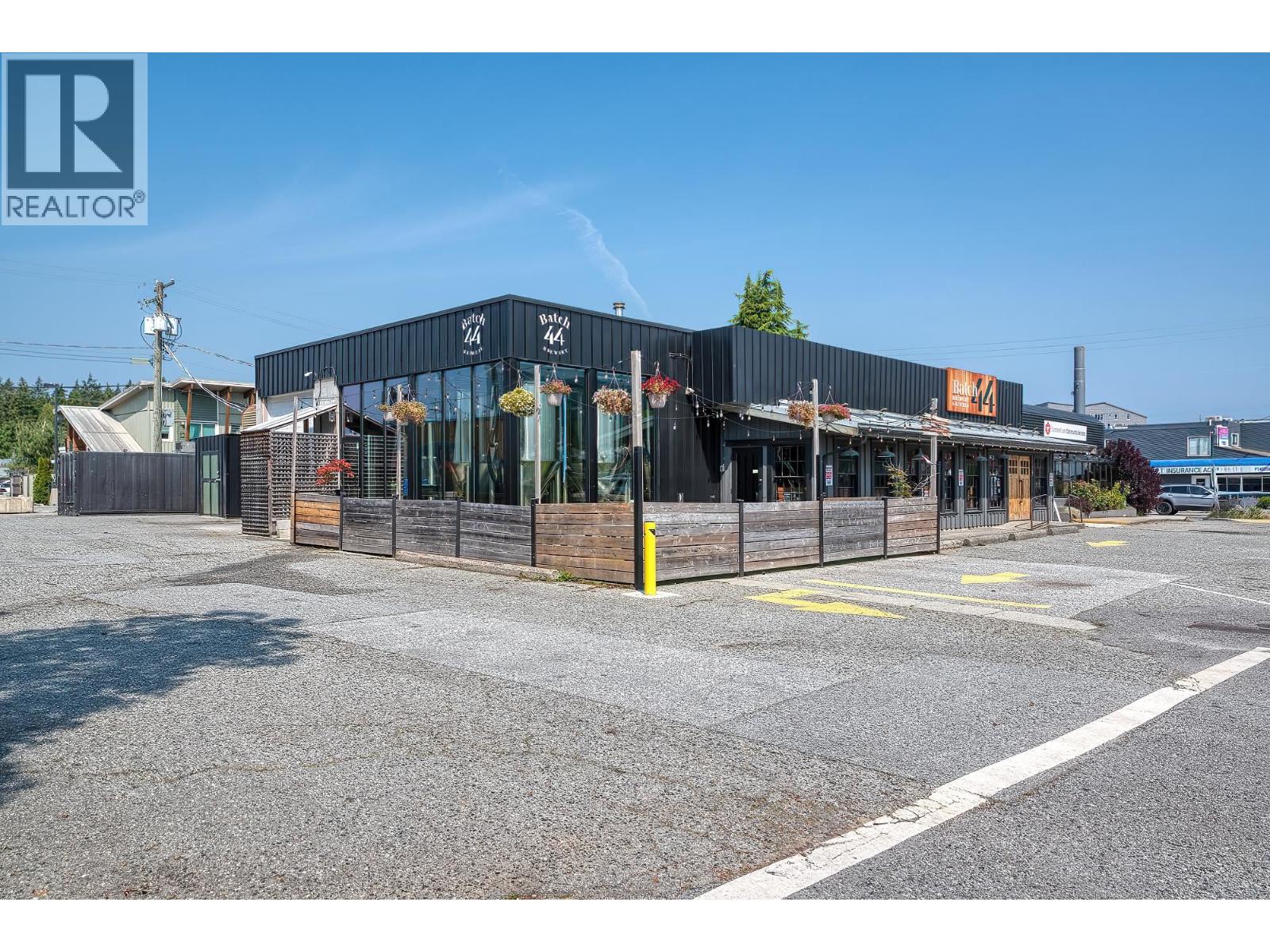 5559 Wharf Road, Sechelt, British Columbia  V0N 3A0 - Photo 24 - C8081050