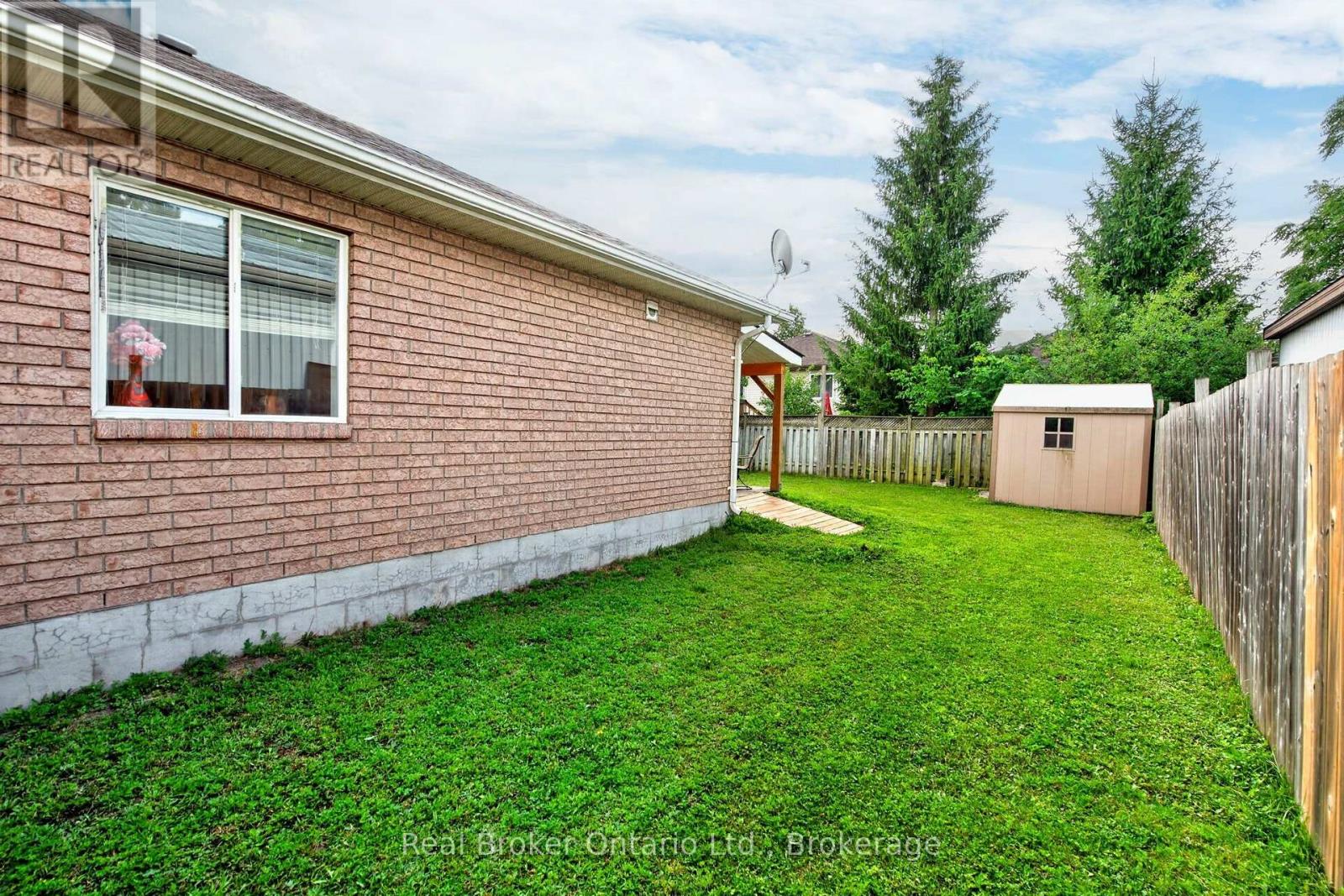 255 Yonge Street, Midland, Ontario  L4R 2B1 - Photo 22 - S13647444