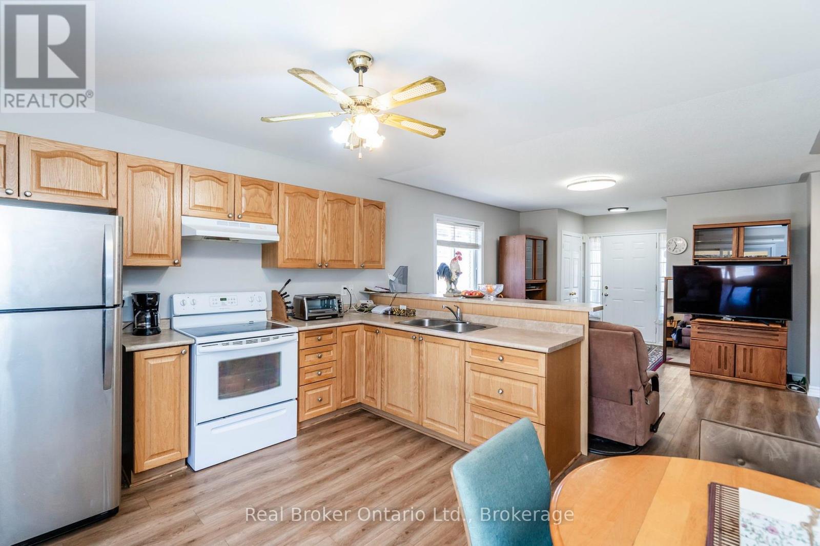 255 Yonge Street, Midland, Ontario  L4R 2B1 - Photo 7 - S13647444