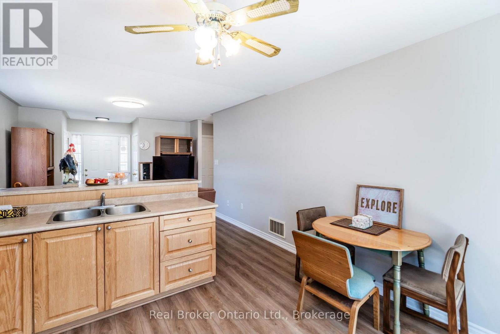 255 Yonge Street, Midland, Ontario  L4R 2B1 - Photo 8 - S13647444