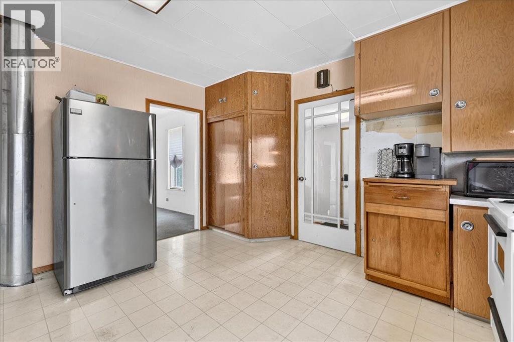1322 23 Street, Didsbury, Alberta  T0M 0W0 - Photo 10 - A2335097