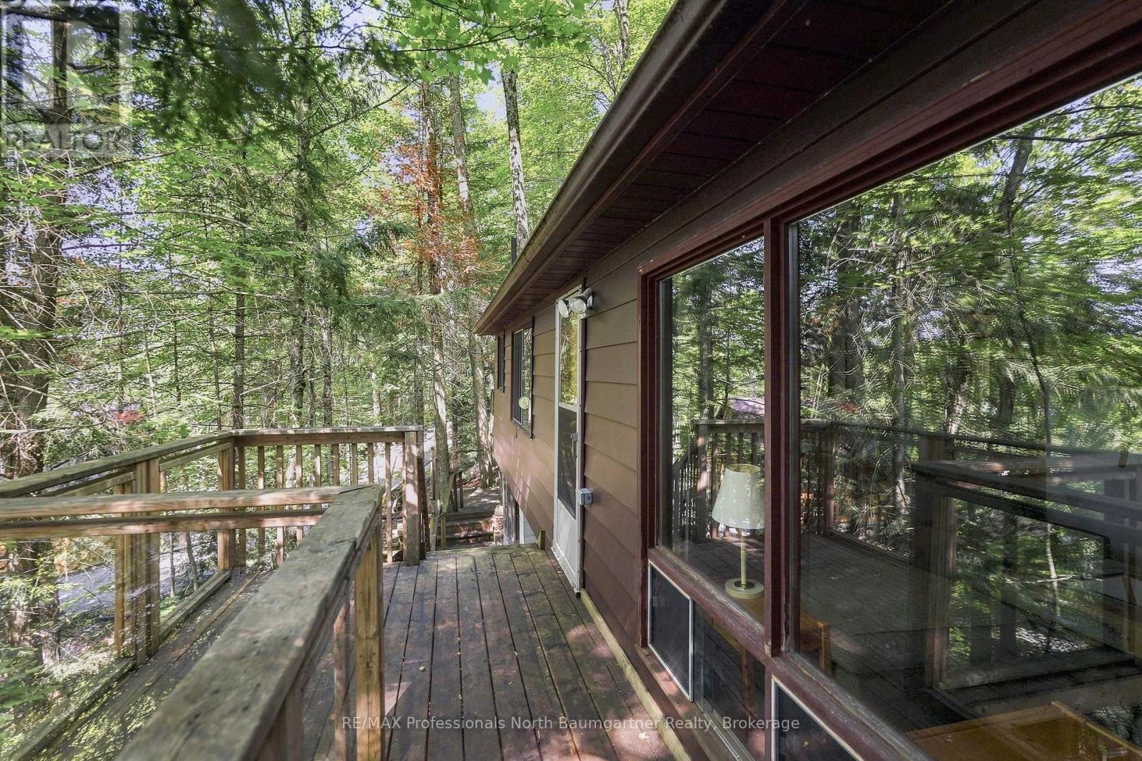 2183 TRAPPER'S TRAIL, Dysart et al, Ontario