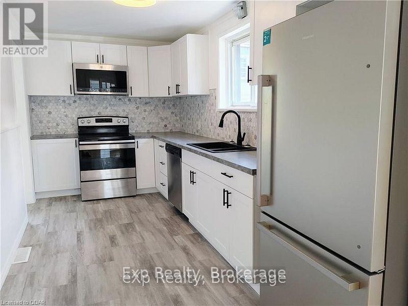 33 Murney Street, Belleville, Ontario  K8P 3N5 - Photo 4 - X13647430