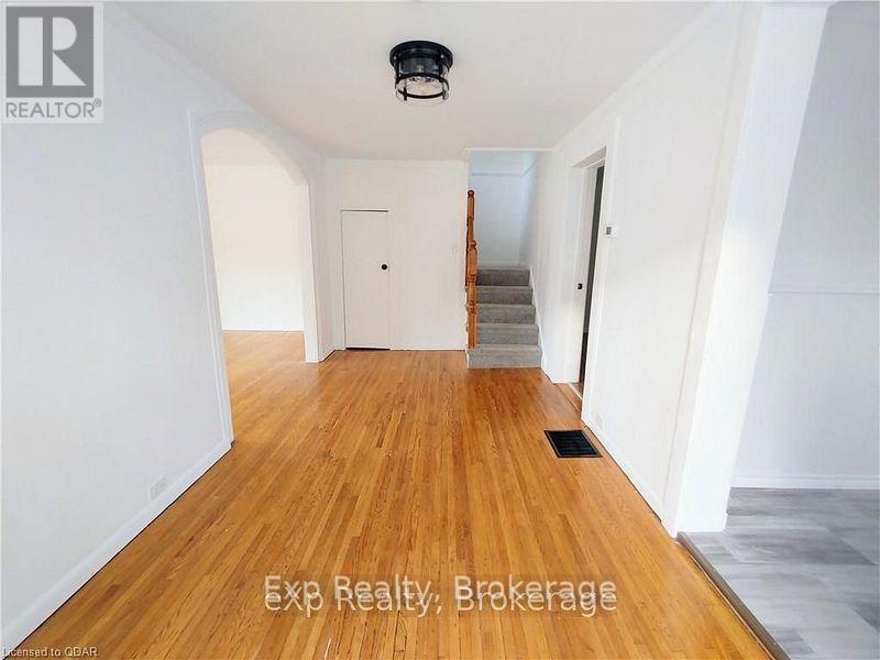 33 Murney Street, Belleville, Ontario  K8P 3N5 - Photo 8 - X13647430