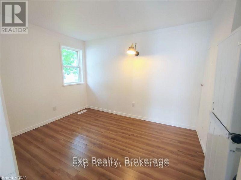 33 Murney Street, Belleville, Ontario  K8P 3N5 - Photo 9 - X13647430