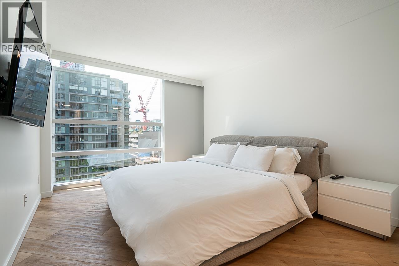 1201 1050 Burrard Street, Vancouver, British Columbia V6Z 2S3 - Photo 8 - R3153257