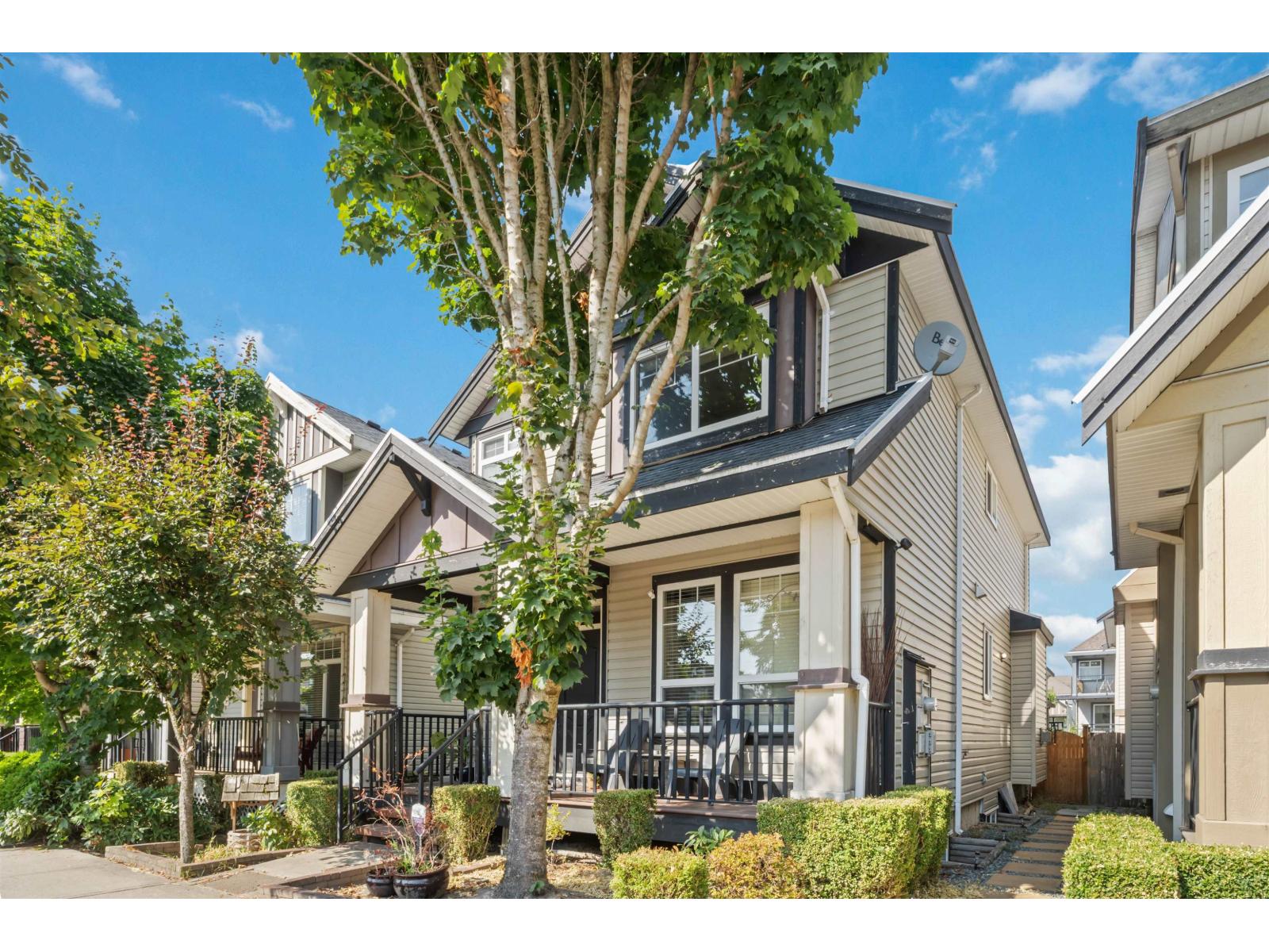 19391 72 Avenue, Surrey, British Columbia  V4N 5X9 - Photo 1 - R3153511