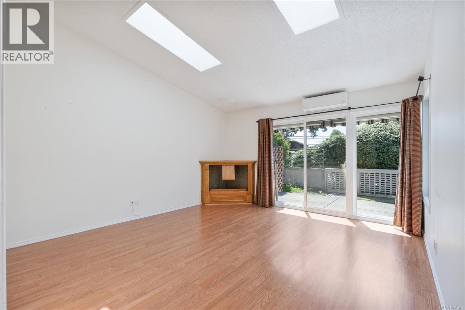 4 1184 Clarke Rd, Central Saanich, British Columbia  V8N 2C3 - Photo 10 - 1045049