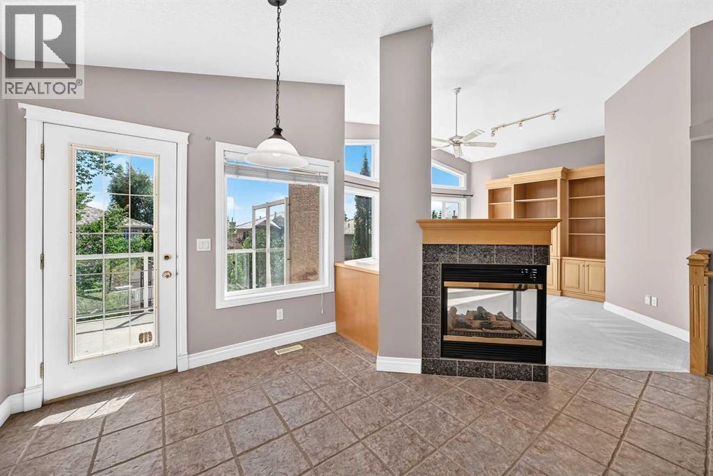 311 Royal Crest Bay NW, Calgary, Alberta  T3G 4M3 - Photo 10 - A2325643