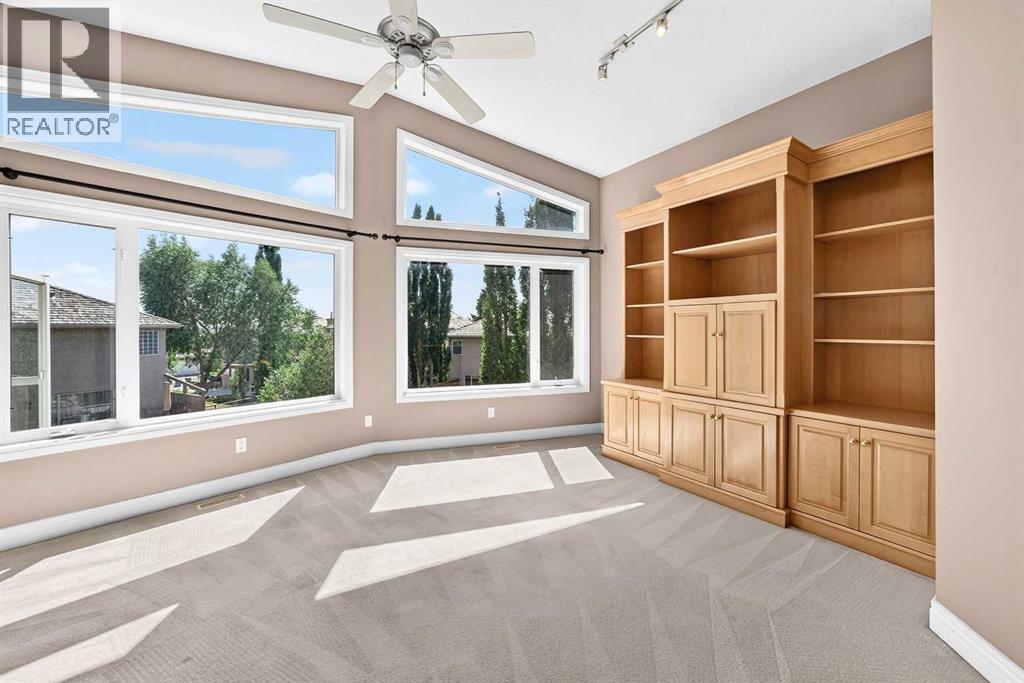 311 Royal Crest Bay NW, Calgary, Alberta  T3G 4M3 - Photo 14 - A2325643