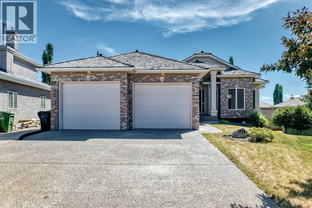 311 Royal Crest Bay NW, Calgary, Alberta