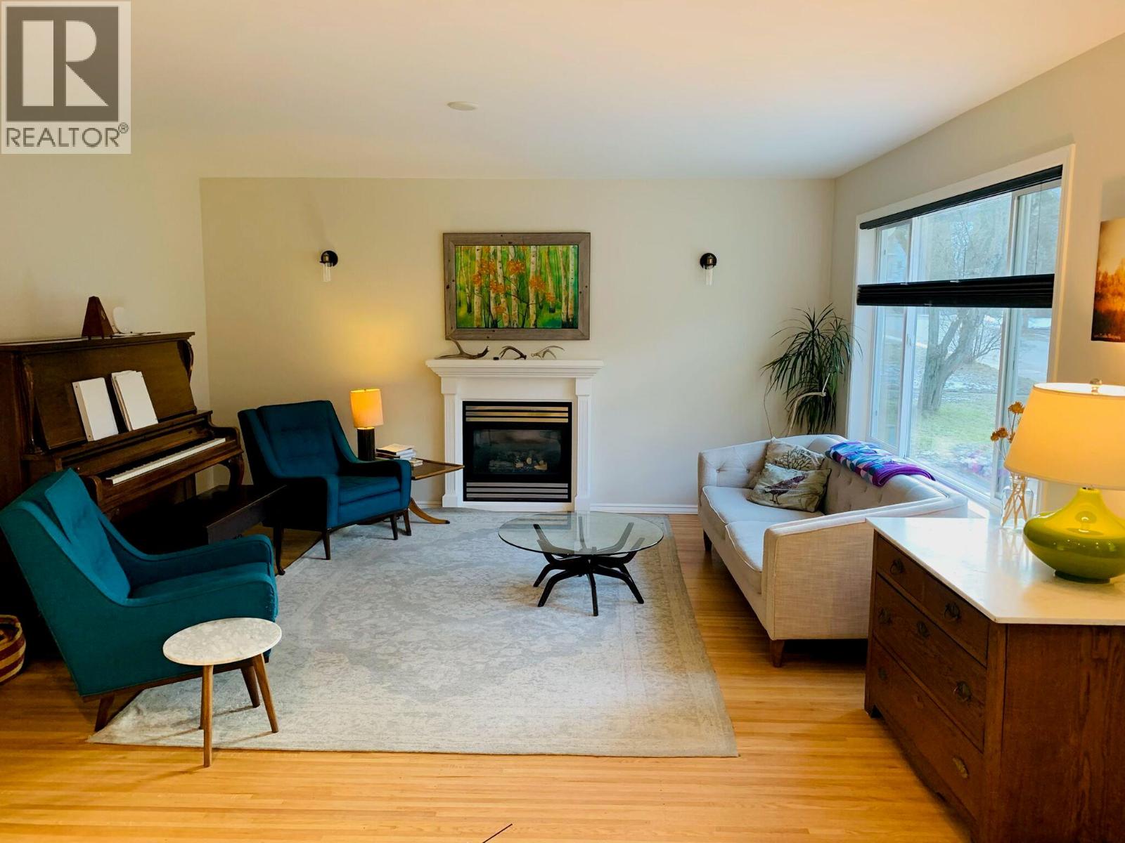 612 Second Street, Nelson, British Columbia  V1L 2L8 - Photo 8 - 10396537