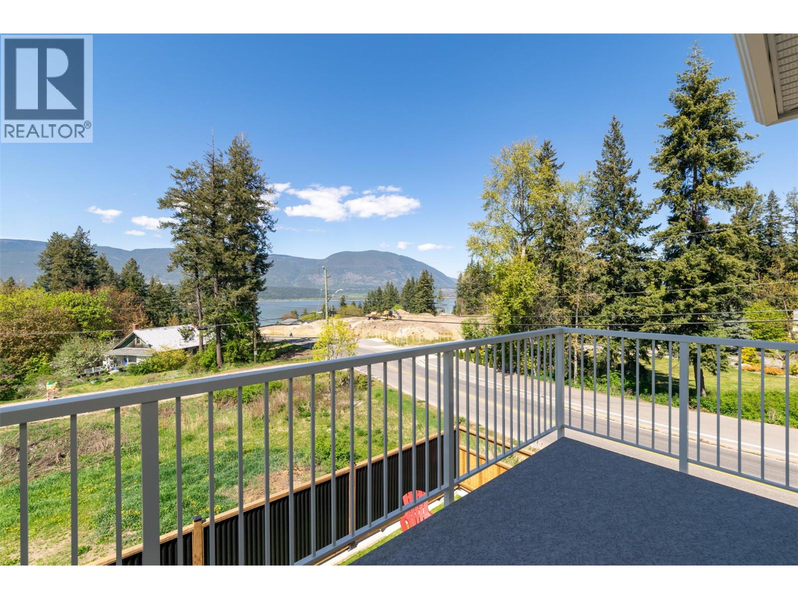 1910 11 Avenue NE Unit# 1, Salmon Arm, British Columbia  V1E 2V5 - Photo 20 - 10386485