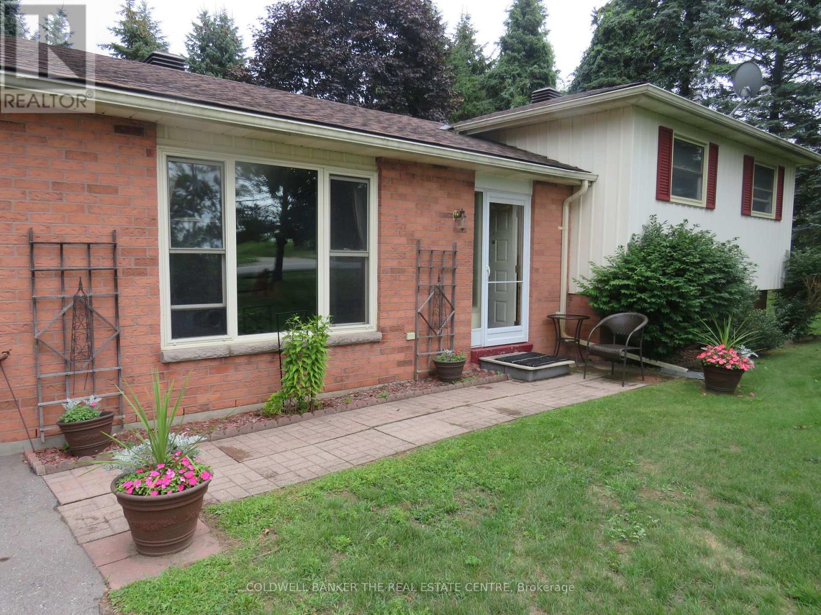 5471 8th Line, Essa, Ontario  L0L 1L0 - Photo 3 - N13647434