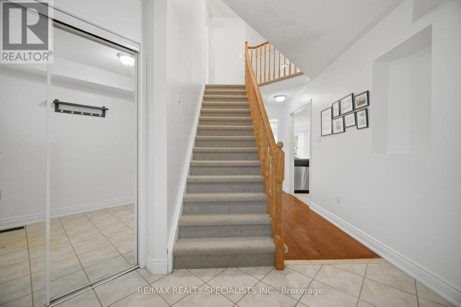 5546 Linwell Place, Mississauga, Ontario  L5M 6L7 - Photo 17 - W13647450