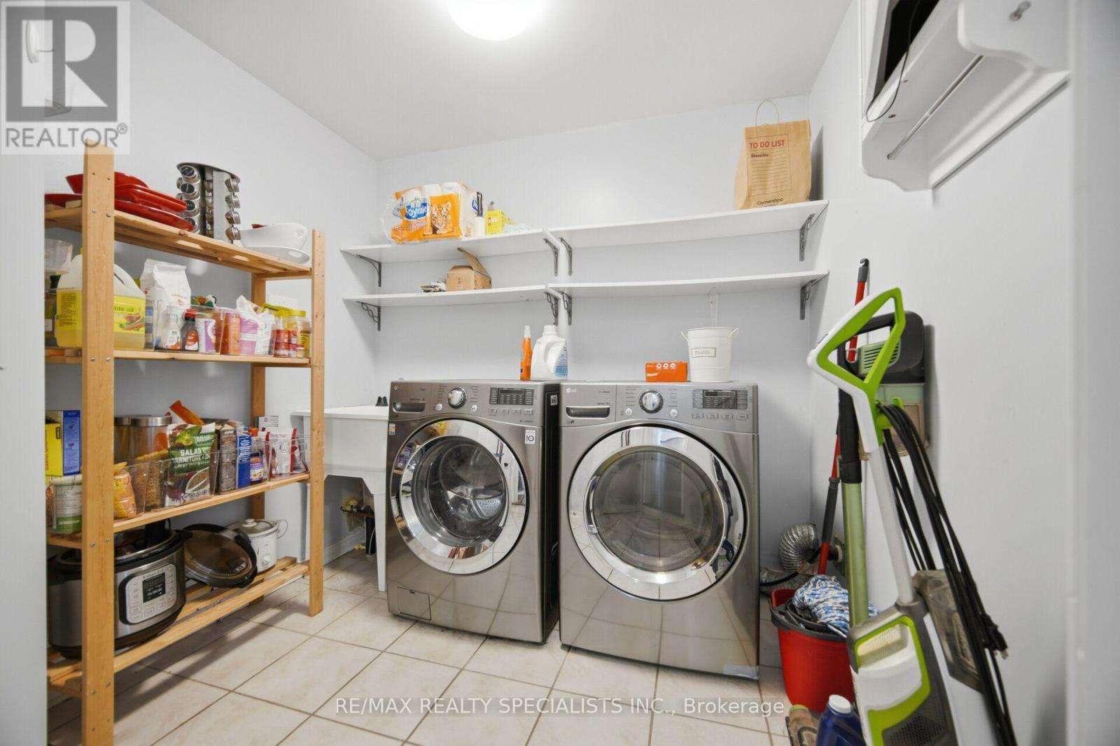 5546 Linwell Place, Mississauga, Ontario  L5M 6L7 - Photo 39 - W13647450