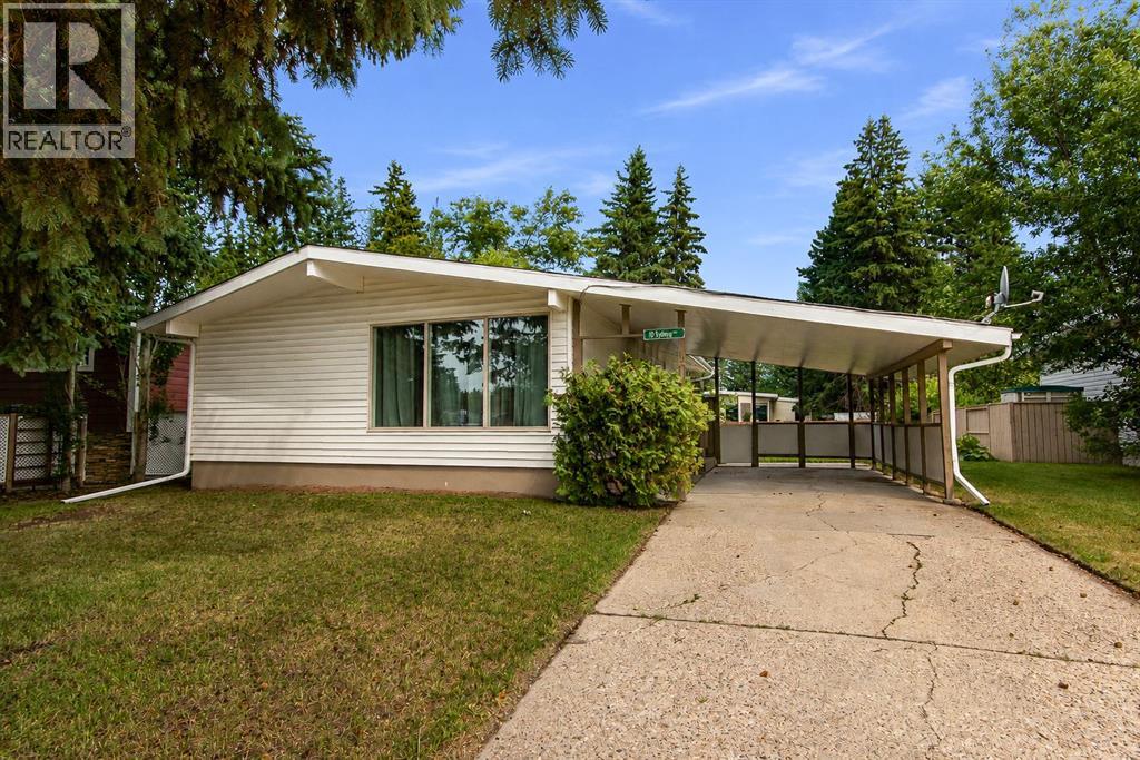 10 Sydney Close, Red Deer, Alberta  T4N 0E1 - Photo 1 - A2333501