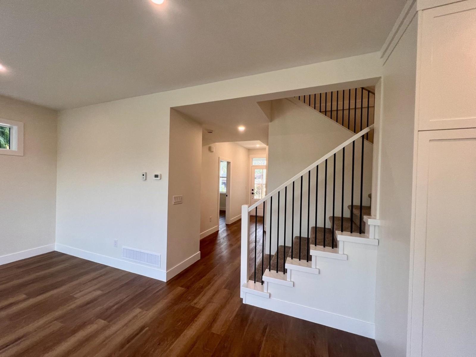 7033 Eden Drive, Sardis West Vedder, Chilliwack, British Columbia  V2R 1E6 - Photo 18 - R3112257