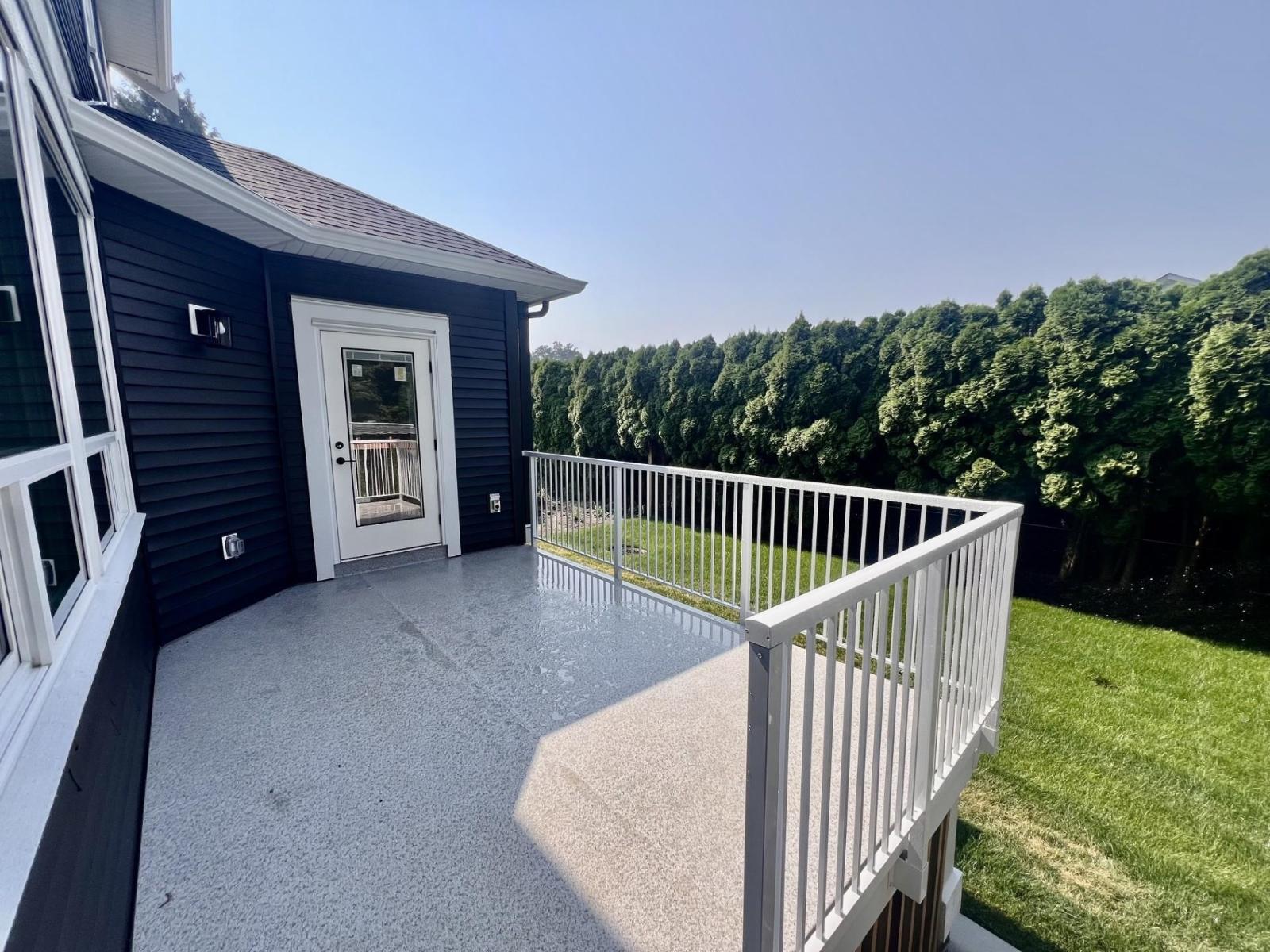 7033 Eden Drive, Sardis West Vedder, Chilliwack, British Columbia  V2R 1E6 - Photo 36 - R3112257