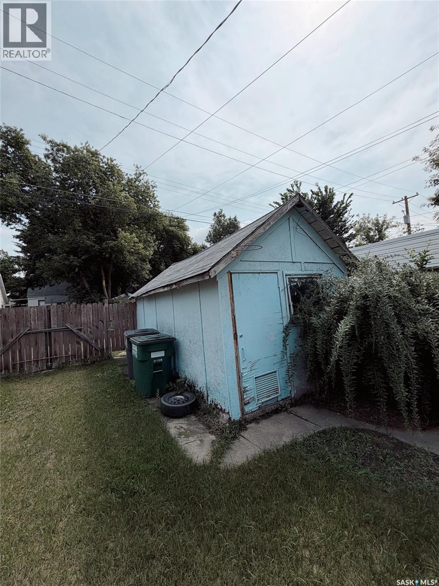 420 J Avenue N, Saskatoon, Saskatchewan  S7L 2K3 - Photo 21 - SK044750