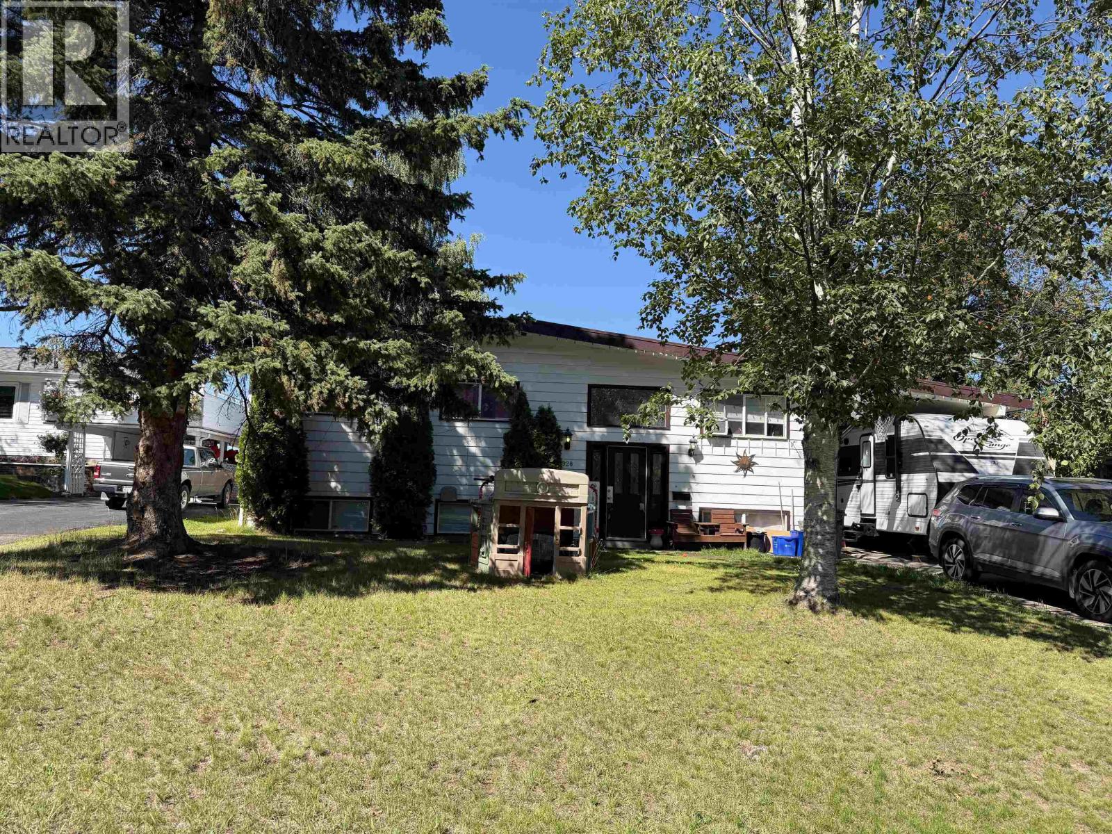 2928 Bessborough Avenue, Prince George, British Columbia  V2N 1H4 - Photo 1 - R3153357