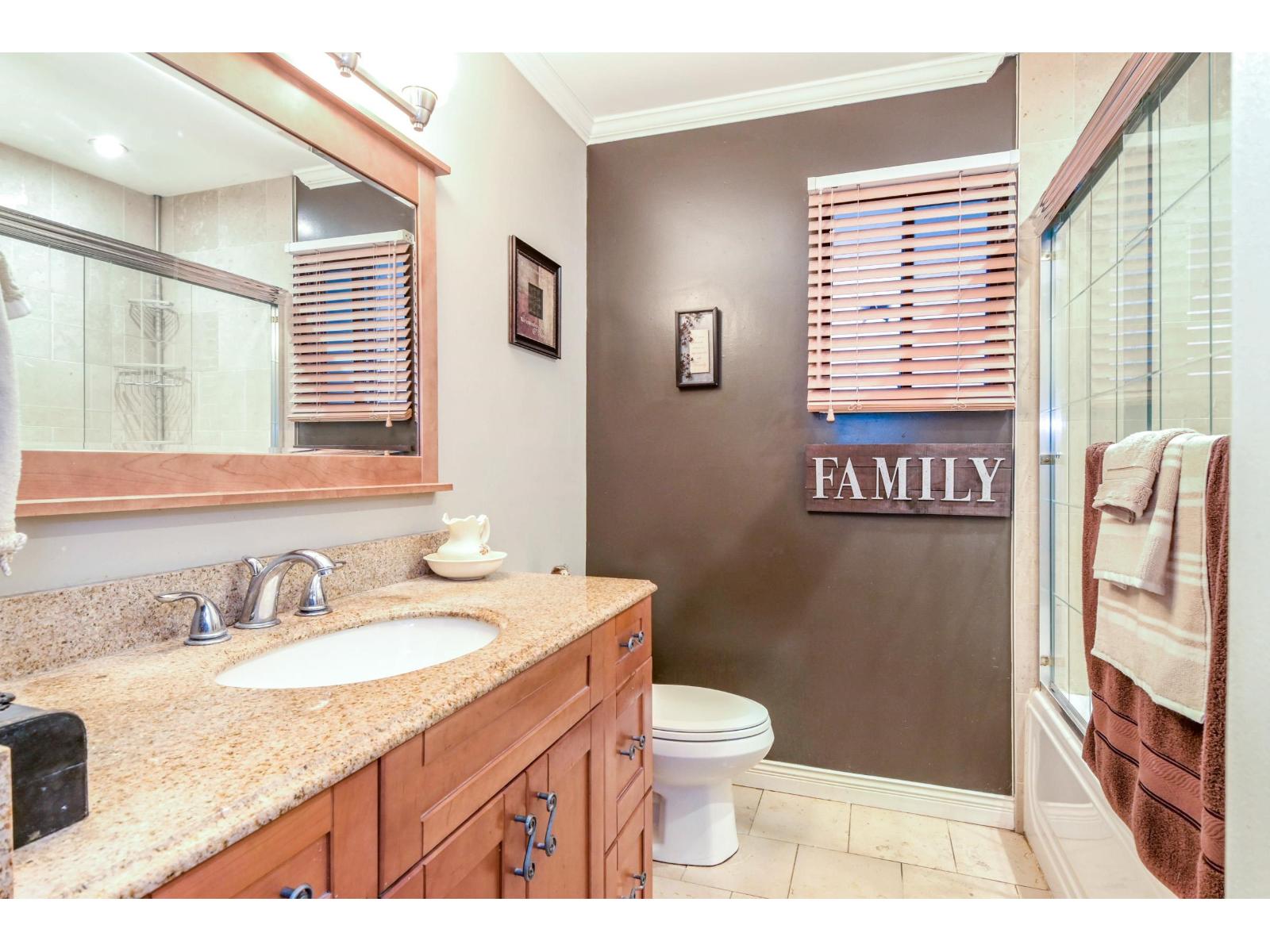 8037 139a Street, Surrey, British Columbia  V3W 6P9 - Photo 14 - R3116765