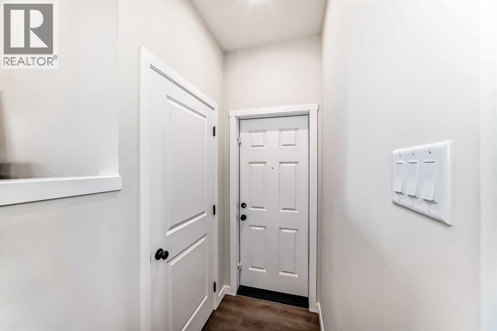 261 Heirloom Way SE, Calgary, Alberta  T3S 0P8 - Photo 19 - A2320763