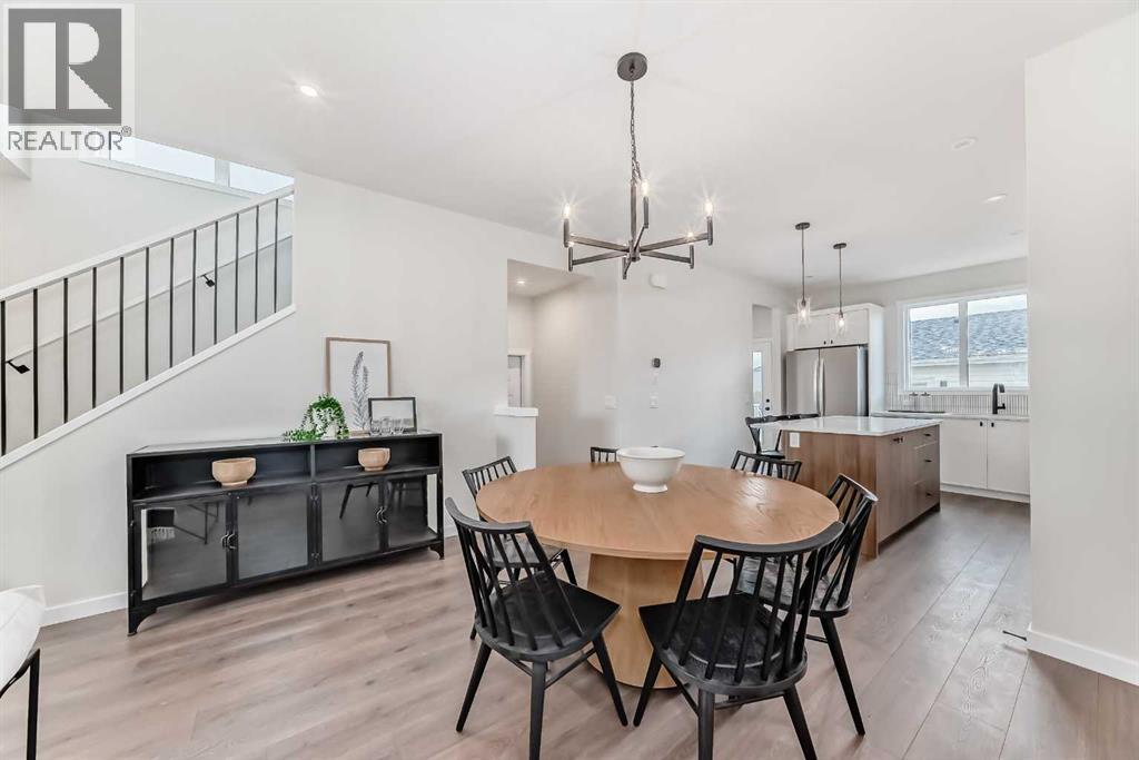 261 Heirloom Way SE, Calgary, Alberta  T3S 0P8 - Photo 9 - A2320763