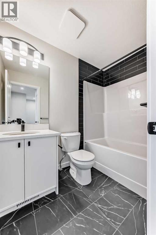 261 Heirloom Way SE, Calgary, Alberta  T3S 0P8 - Photo 30 - A2320763
