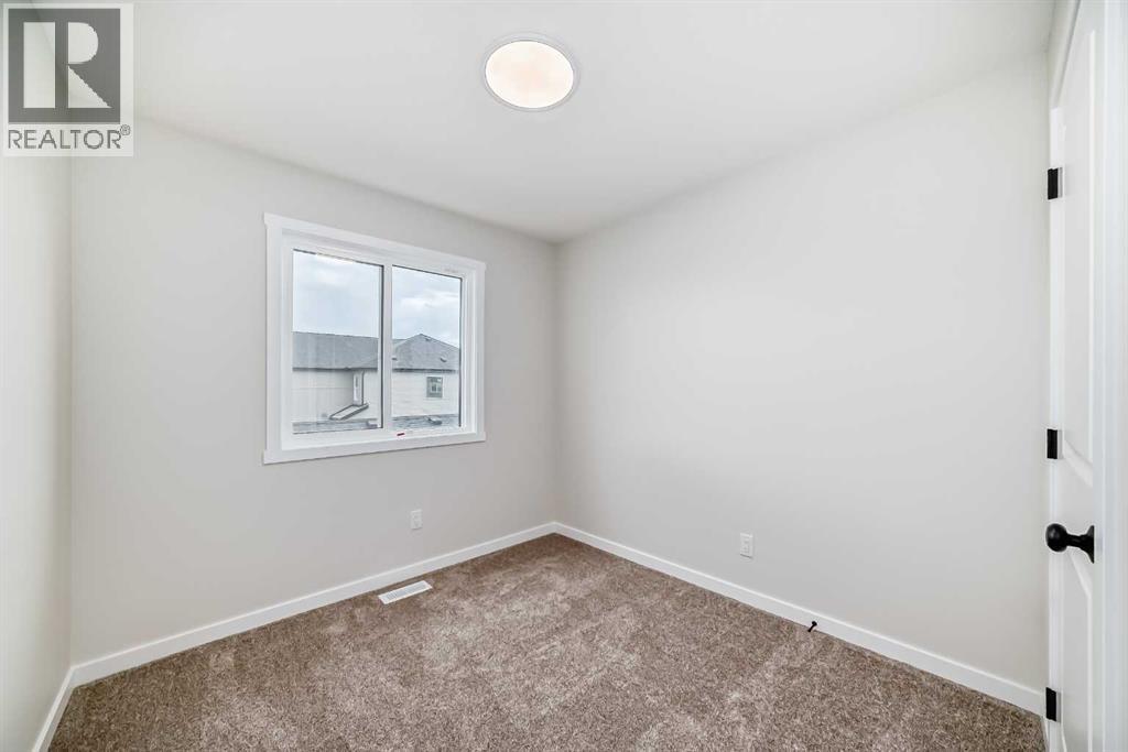 261 Heirloom Way SE, Calgary, Alberta  T3S 0P8 - Photo 28 - A2320763