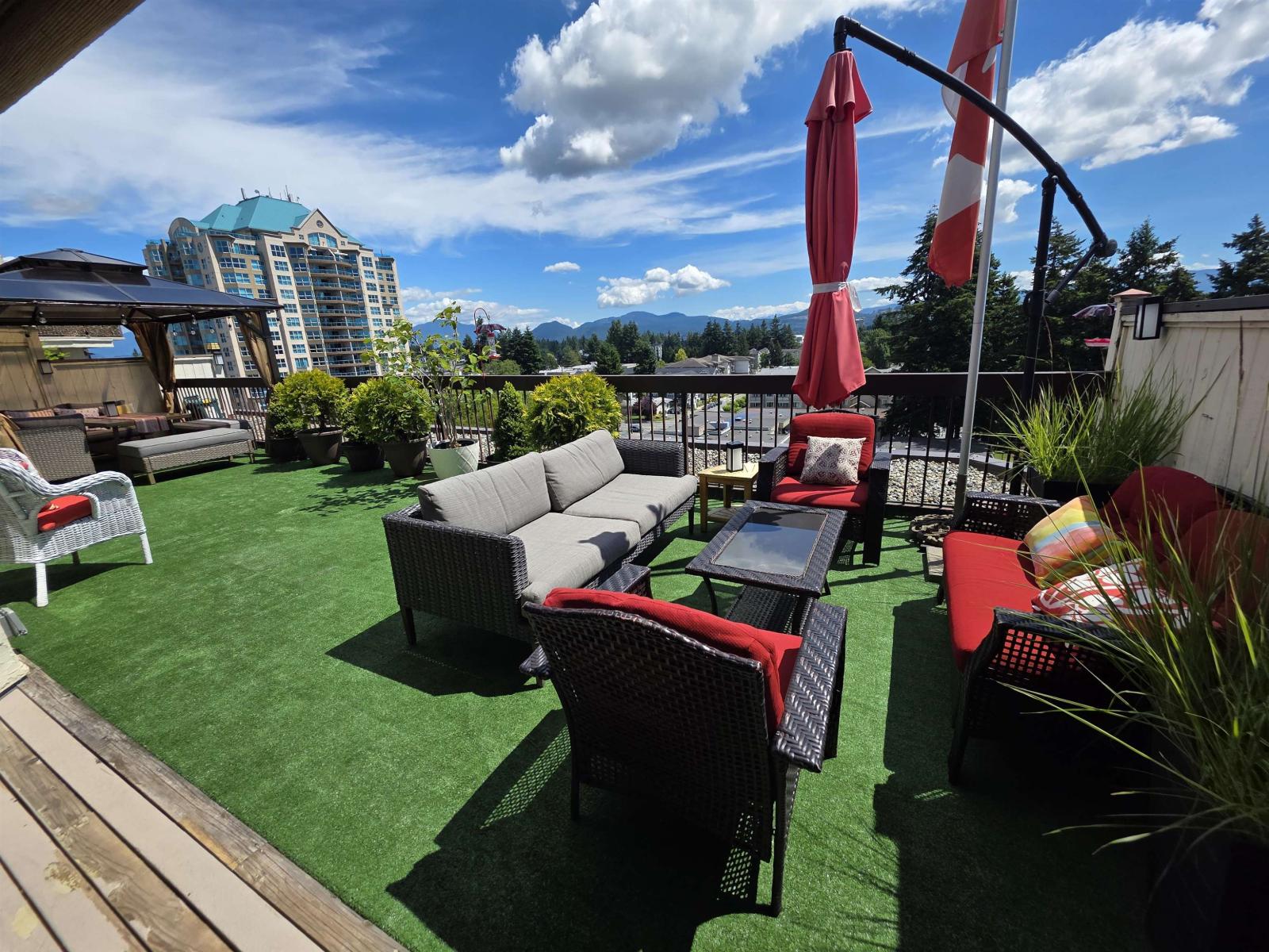 903 31955 OLD YALE ROAD, Abbotsford, British Columbia