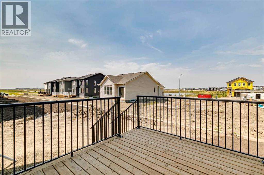 34 Hotchkiss Gardens SE, Calgary, Alberta  T3S 0T4 - Photo 36 - A2327031
