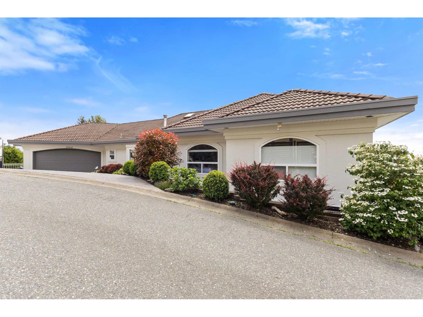 2764 St Moritz Way, Abbotsford, British Columbia  V3G 1C3 - Photo 3 - R3153317