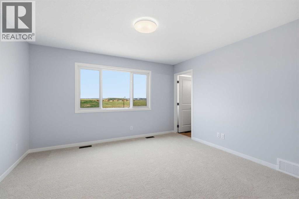 37 Rosemary Gardens SE, Calgary, Alberta  T3S 1A6 - Photo 33 - A2332596