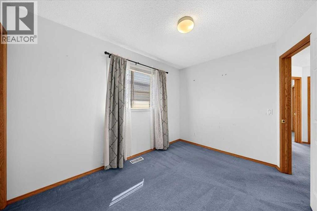 74 Anaheim Gardens NE, Calgary, Alberta  T1Y 7C8 - Photo 33 - A2334026