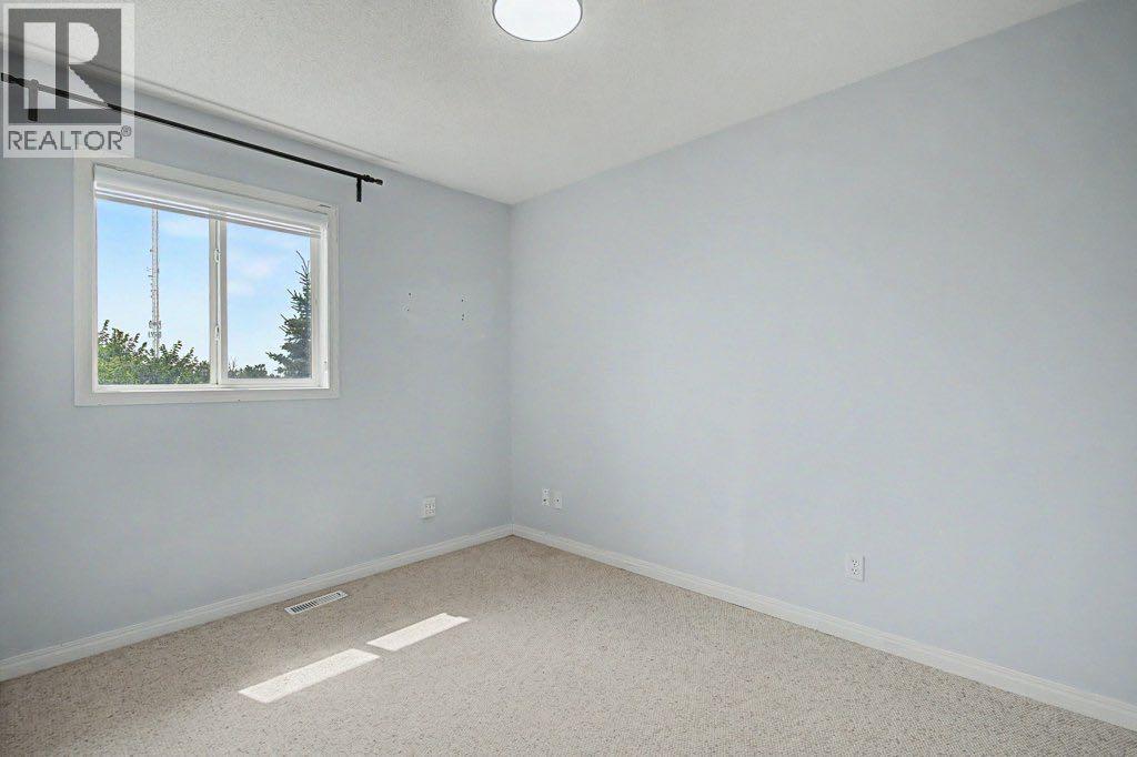 218 Cougarstone Circle Sw, Calgary, Alberta  T3H 4W5 - Photo 26 - A2334588