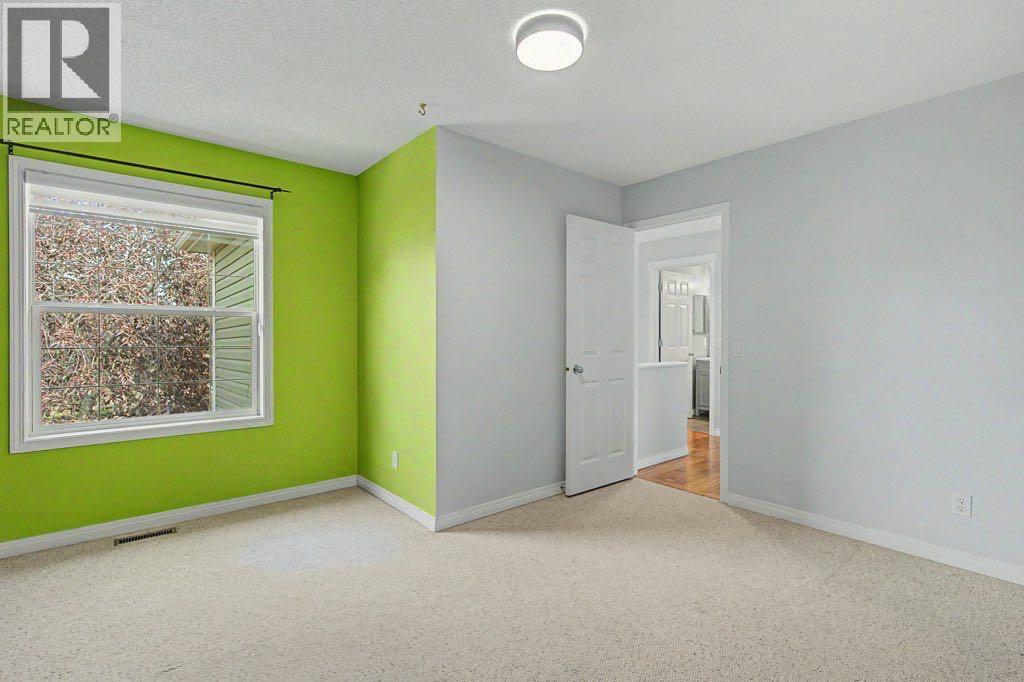 218 Cougarstone Circle Sw, Calgary, Alberta  T3H 4W5 - Photo 28 - A2334588