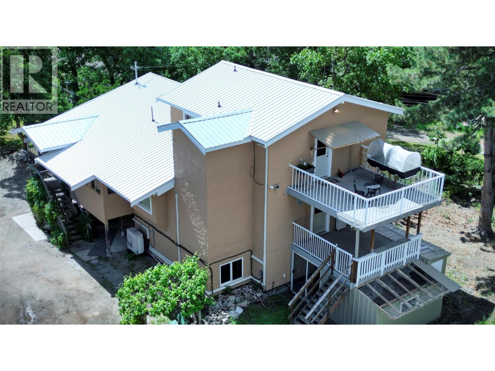204 Greasewood Avenue, Oliver, British Columbia  V0H 1T1 - Photo 2 - 10388588