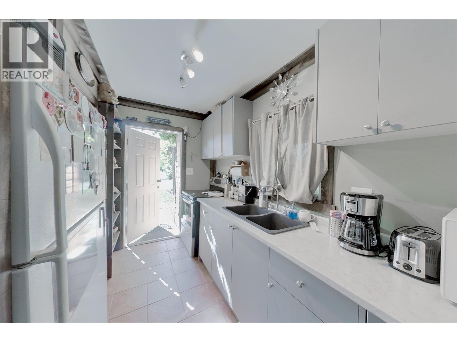 204 Greasewood Avenue, Oliver, British Columbia  V0H 1T1 - Photo 24 - 10388588