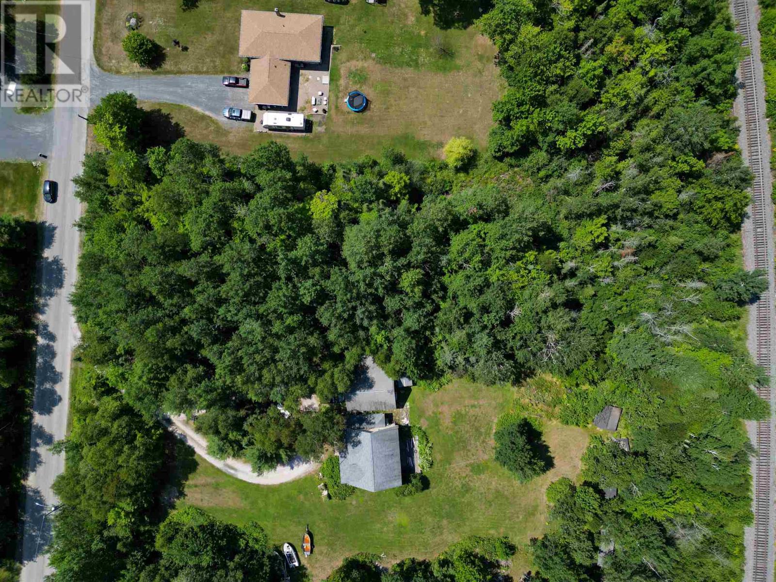 2 Beech Dr, Blind River, Ontario P0R 1B0 - Photo 3 - SM262091