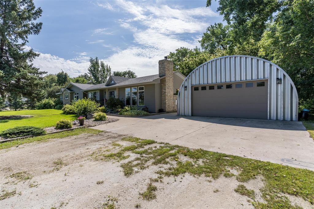 34108 East Angle Road, Portage La Prairie Rm, Manitoba R1N 3B2 - Photo 2 - 202619498