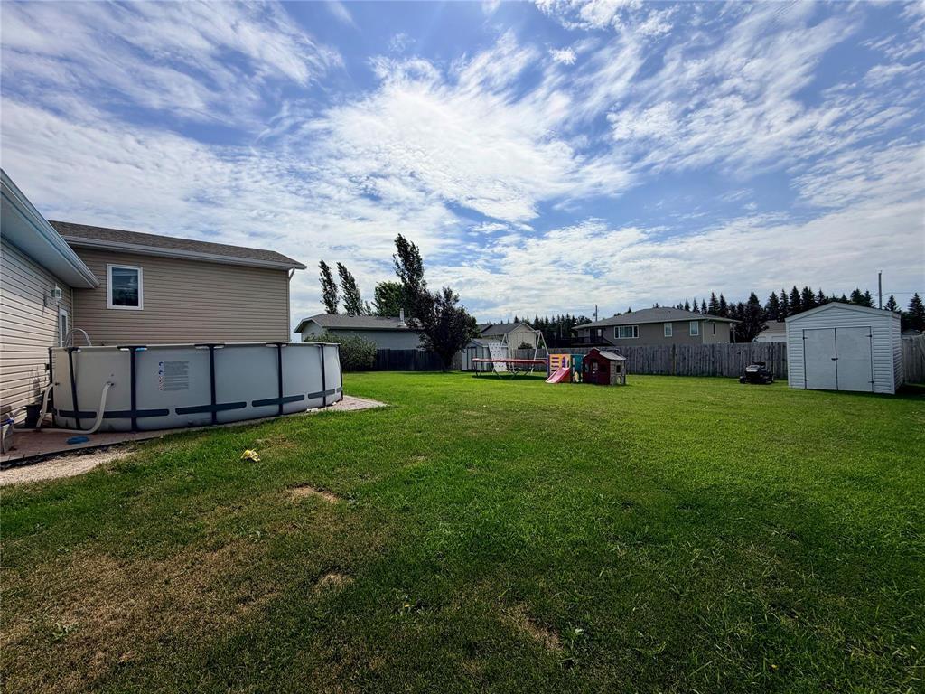 335 6th Avenue, Oakville, Manitoba  R0H 0Y0 - Photo 22 - 202619708